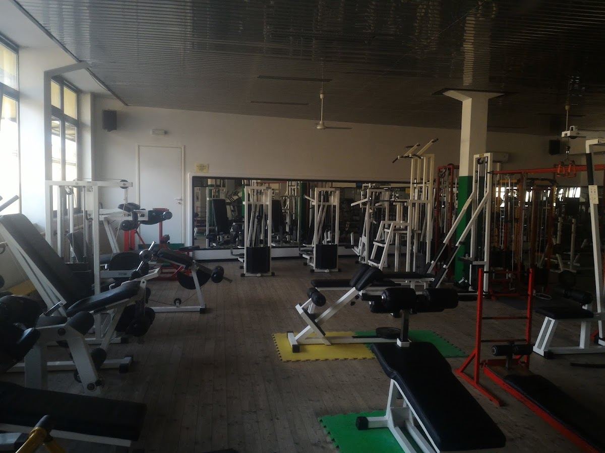 ATHLETIC GYM