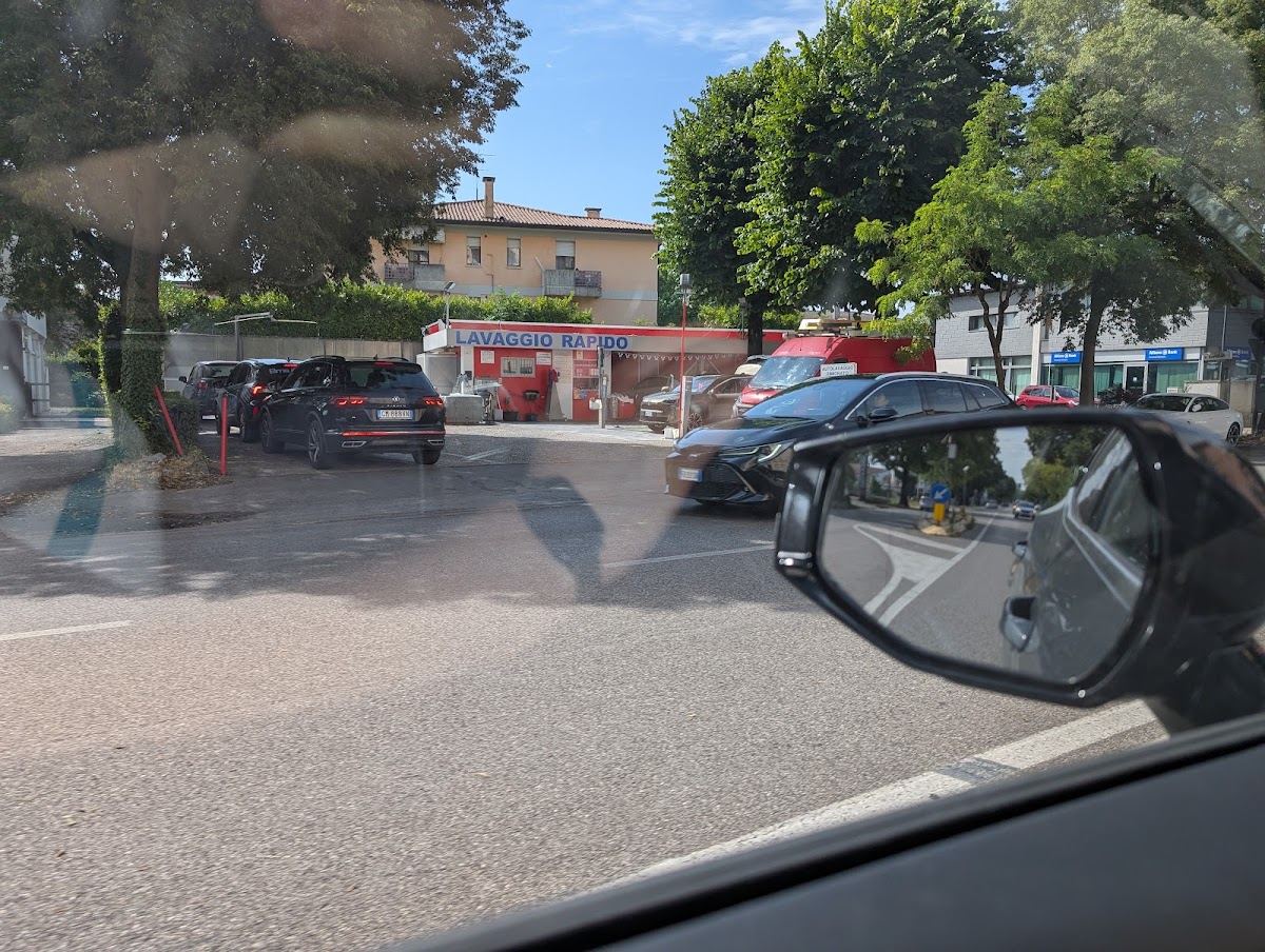 Autolavaggio Simionato