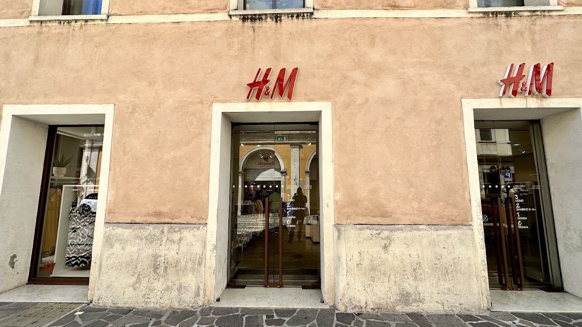H&M