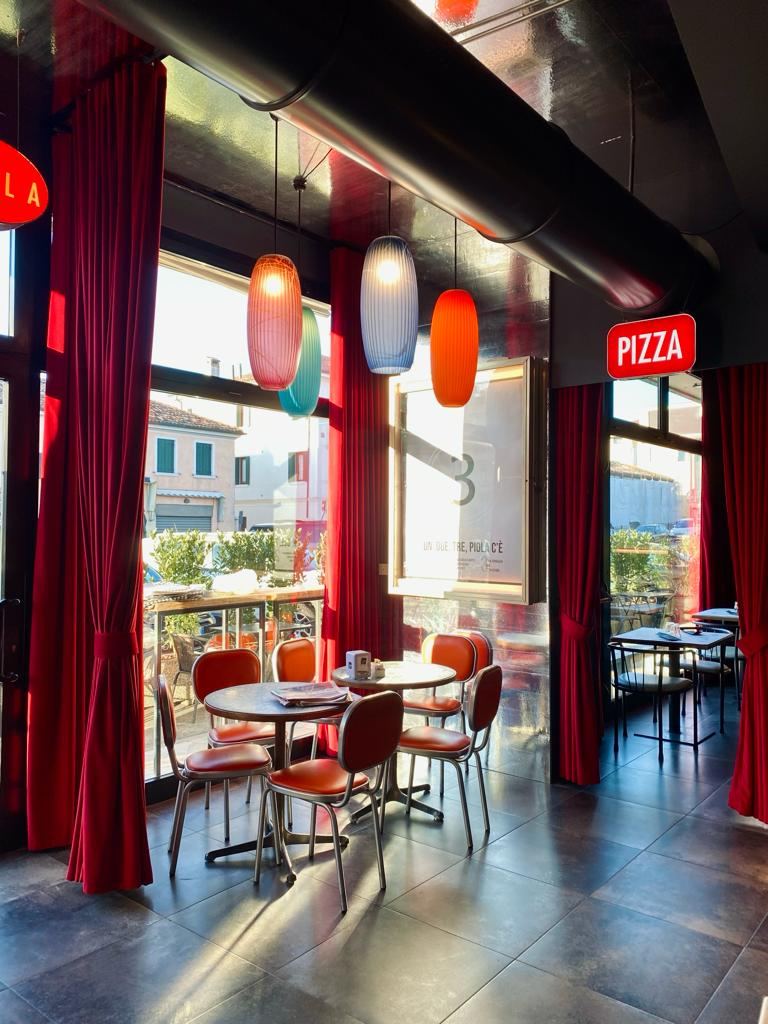 PIZZERIA PIOLA