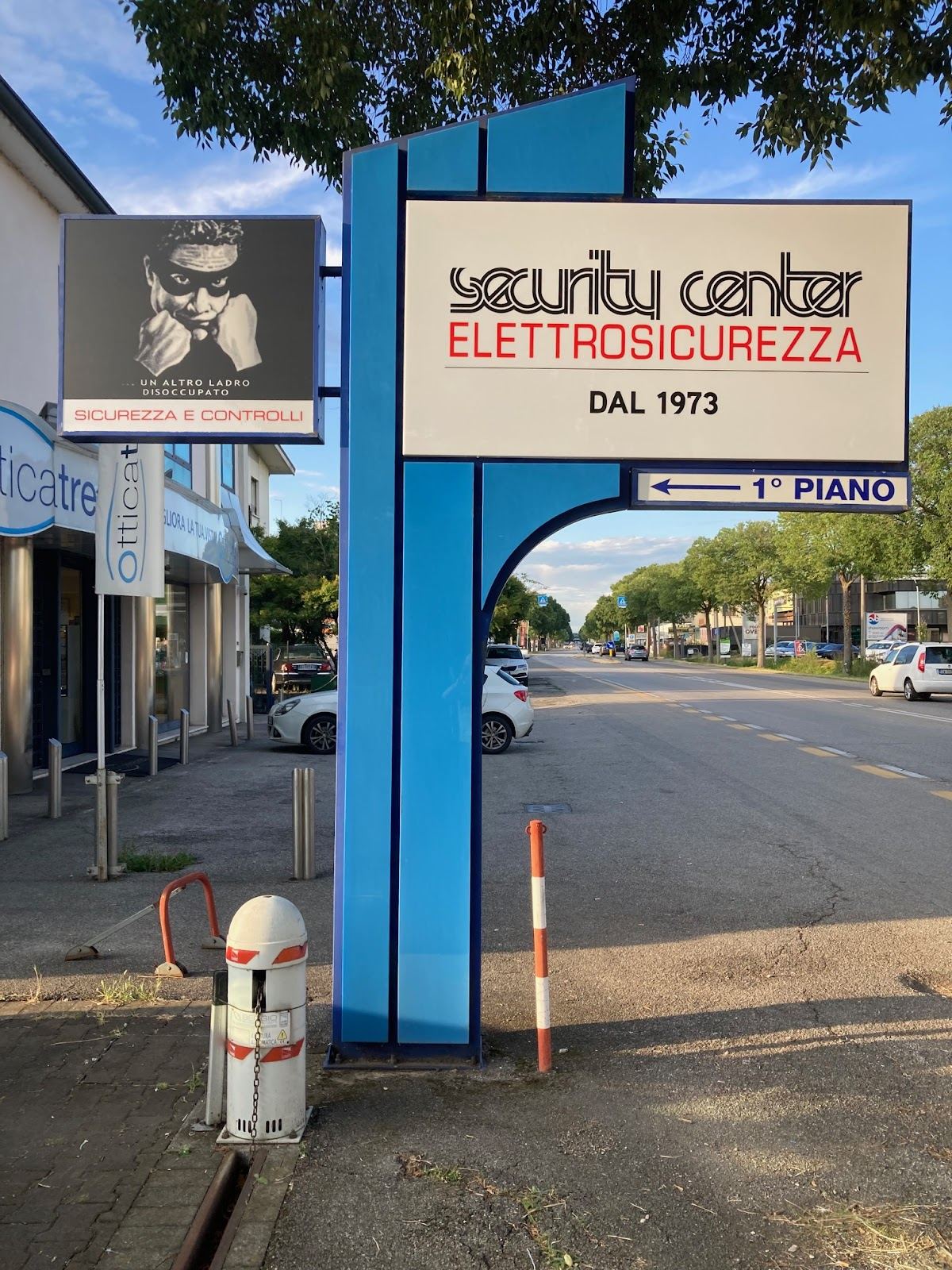 Security Center Elettrosicurezza SRL Allarmi casa