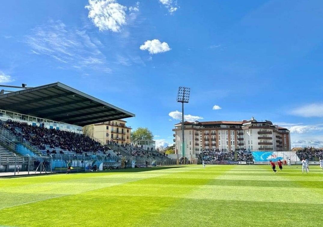 Stadio Omobono Tenni